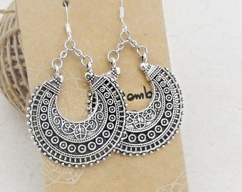 Ethnic earrings, silver filigree tribal earrings, oxidized silver indian chandelier earrings, ethnic indian hoop, tribal fusion, ear clip