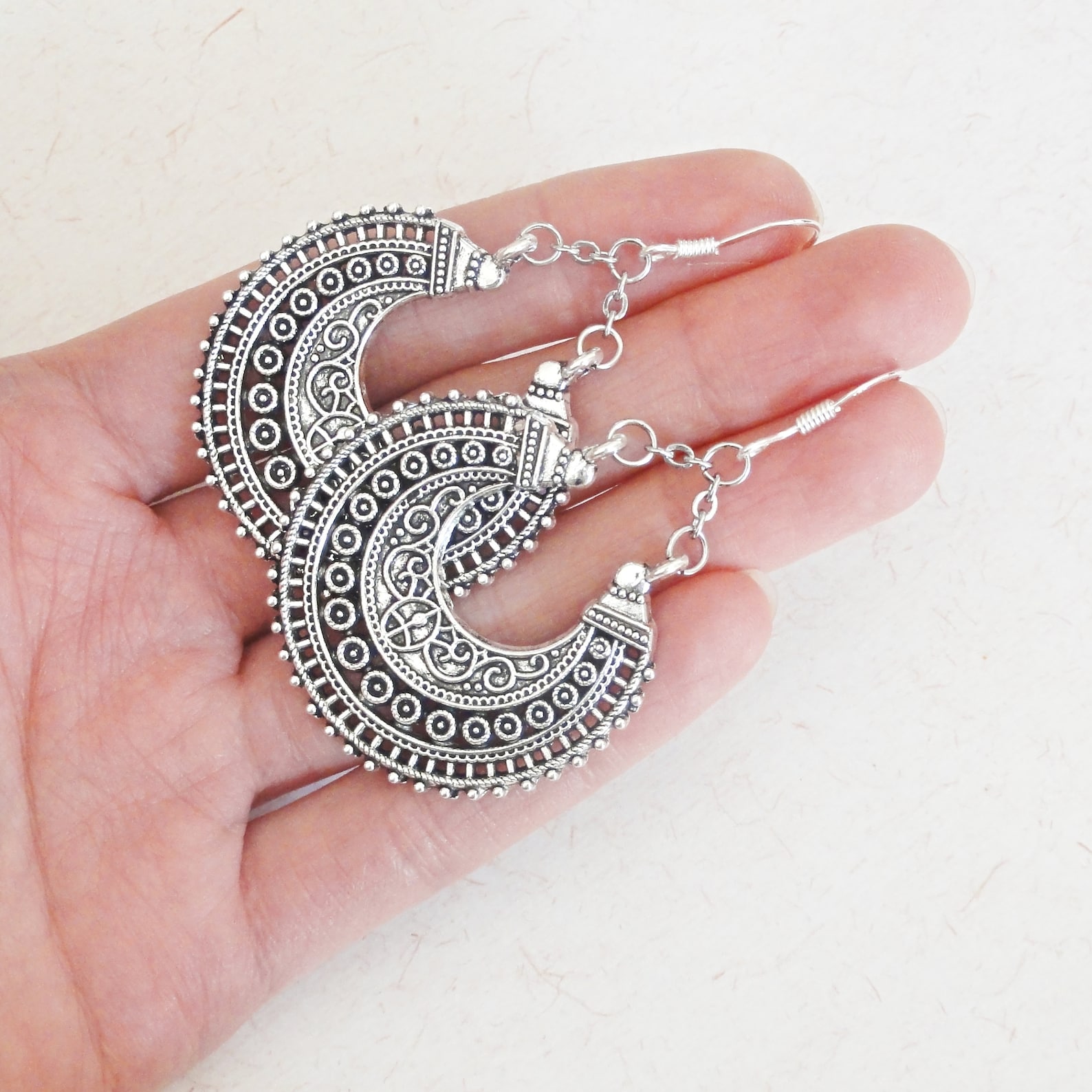 Boucles D'oreilles Ethniques En Argent Sterling - Occasion, Usure Du Temps Visible