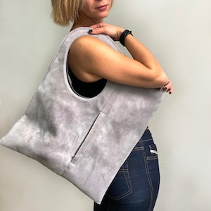 Graue Wildleder Tasche Moderne Geldbörse Mittelgroß Hobo Tasche mit Taschen Shopper Schultertasche Handgemachte Handtaschen für Frauen Moderne Wildledertasche Wildlederhandtasche