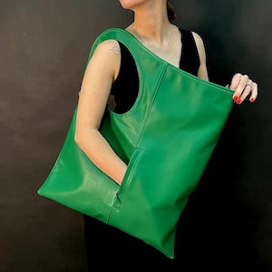 Oversized hobo bag Emerald green leather bag with black interior and tassel Handmade shoulder bag Genuine leather slouchy bag