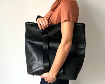 特大ブラックレザートートバッグ：ハンドメイドショッパー、ウィークエンダーバッグ