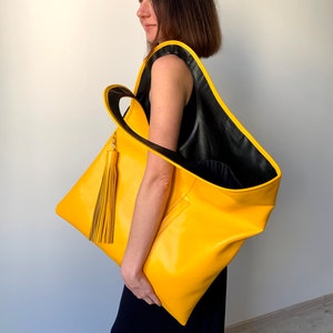 Yellow handbag Extra large leather hobo bag for women Minimalist leather purse Extra large leather tote Oversized shoulder bag with tassel