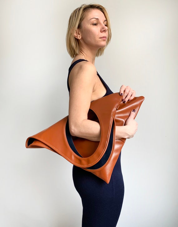 Hand Made Camel Leather Messenger Asymetical zipper 11 Hand Made Camel Leather Messenger Asymetical zipper 11