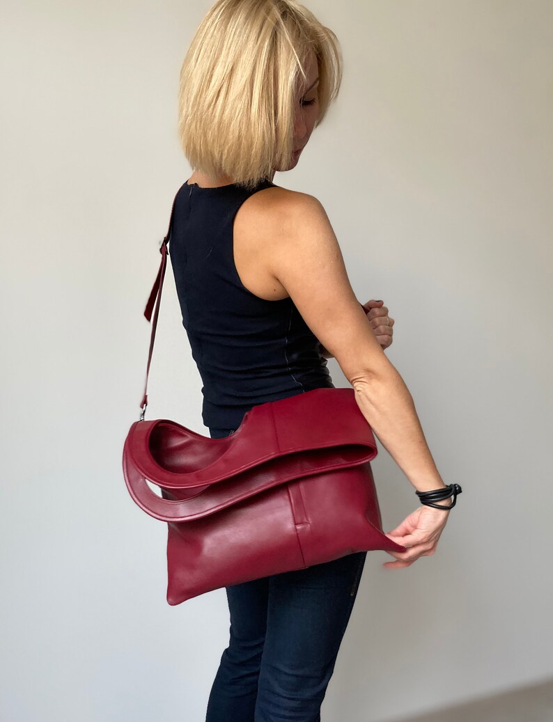 Burgundy crossbody bag Maroon leather bag Medium purse with pockets Slouchy hobo bag Foldover handbags for women by Olena Molchanova