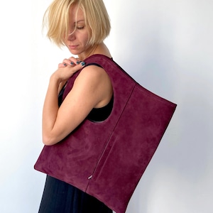 Monedero de ante burdeos para mujer Bolso de hombro mediano Bolso con abertura en la sisa Bolso hecho a mano Bolso de compras exclusivo Bolso de lujo Monedero elegante Bolso granate