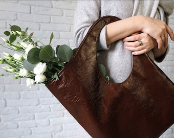 Brown shoulder bag Large leather hobo purse Handcrafted tote shopper Designer handbag for women
