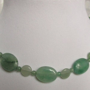 Simple Polished Jade and Aventurine Necklace