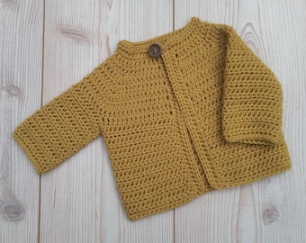 Baby Handmade Sweater, Gender Neutral 0-3 month Babies Cardigan