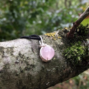 Minimalist Rose Quartz Necklace, Rose Quartz Necklace, Quartz Jewelry