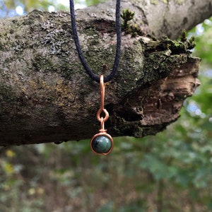 Minimalist Emerald Necklace, Emerald Jewellery, Emerald Gifts