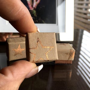 Handgjord liten presentask: Roséguld texturerad ask (20 mm)