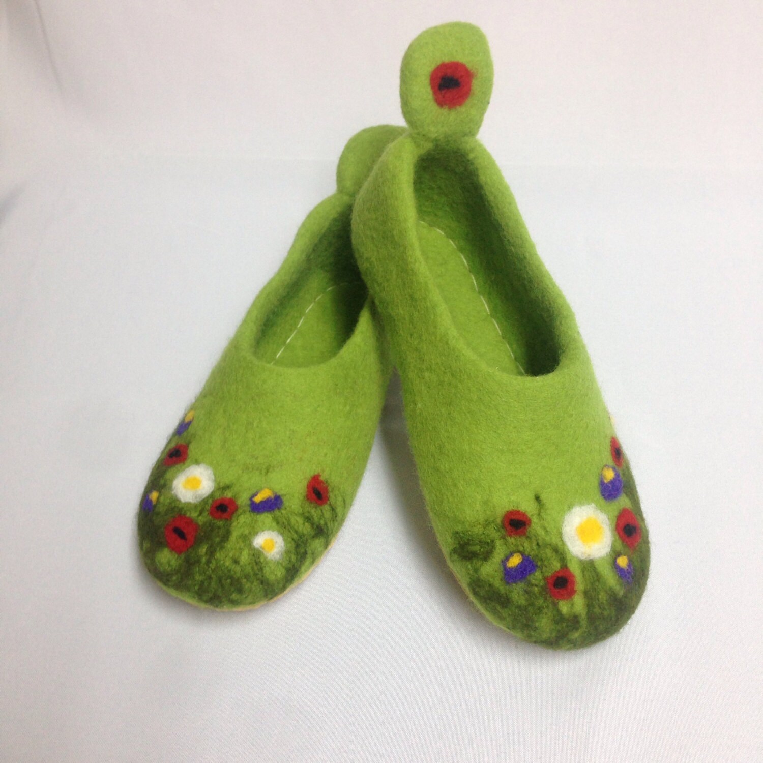 felt clogs womens