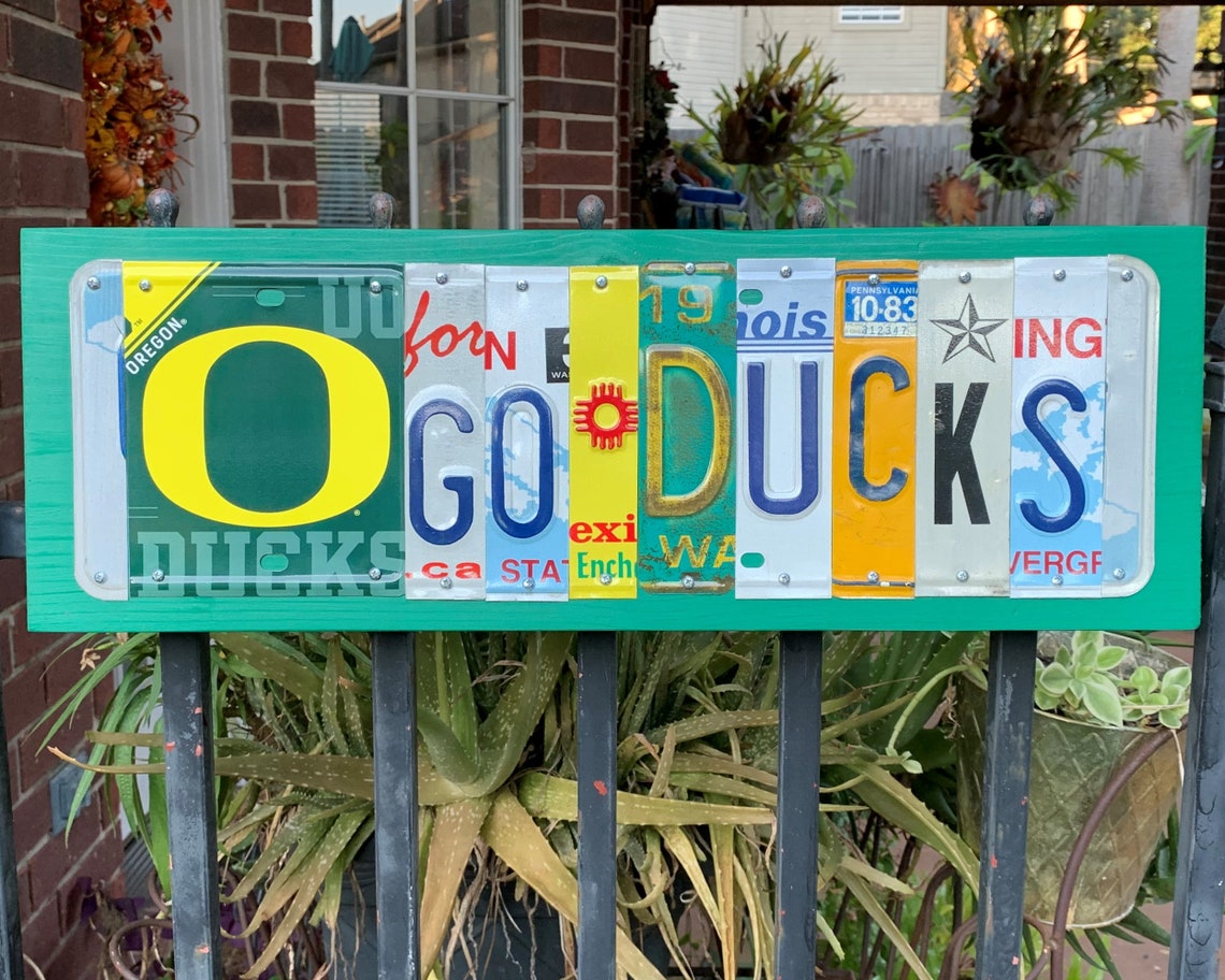 GO DUCKS Custom Made Oregon Ducks License Plate Sign W/ Logo Etsy