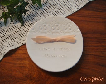 Personalized wedding ring dish, personalized white ring bowl "PRAGUE" made of ceramic