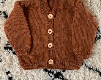 Merino wool Baby cardigan/hand knitted baby cardigan/hand made cardigan/unisex baby clothing