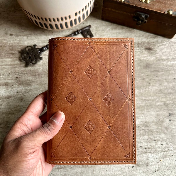 Percival Notebook Sleeve - Tooled Leather Notebook Cover - Leather Planner Cover - Hobo Weeks - A5 Sleeve - B6 Sleeve - Refillable Notebook