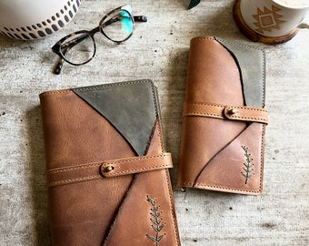 NOTEBOOK SLEEVE -  Button Stud Fern Leather Notebook Cover - Leather Planner Cover - Hobo Weeks - A5 Sleeve - Refillable Notebook