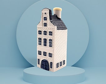 Vintage KLM BOLS Delft Dutch Miniature Houses. No 42. Sealed.