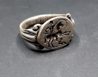 Ancient Roman Silver Ring with an image