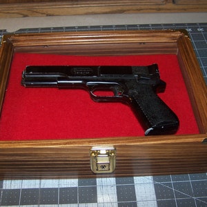 pistol display case 9x12x3 wall mount image 2