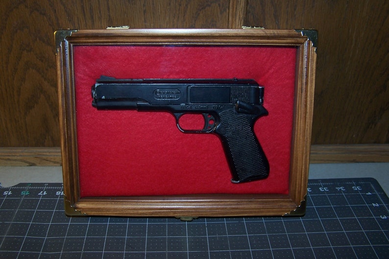 pistol display case 9x12x3 wall mount image 1