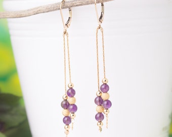 Orecchini pendenti in oro e granato viola, orecchini in granato, orecchini riempiti d'oro, orecchini con perline in granato e oro