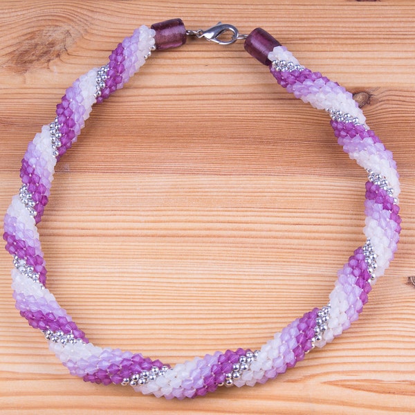 Violet blanc corde collier cristal long collier de perles, violet blanc Swarovski perles collier de corde en spirale, collier de déclaration.