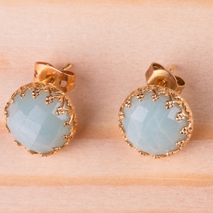Gold earring with Aquamarine stone, gold filled earrings, delicate gold earrings,