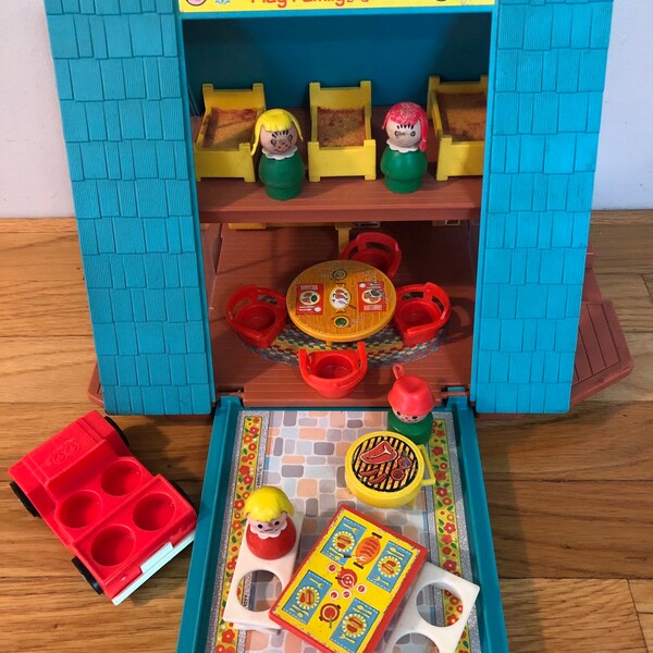 Vintage Fisher Price Little People A Frame Dollhouse
