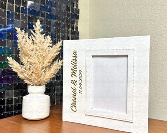 PERSONALIZED Photo Booth White Slip-in Album with Storage Box Wedding Memory Book Vertical Portrait 4x6 Photos