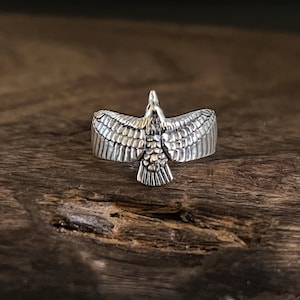 Western Eagle Ring // 925 Sterling Silver // Oxidized // Sizes 9 to 12