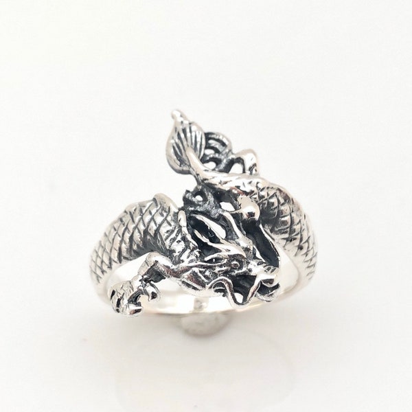 Dragon Ring Size // Silver Dragon Ring // 925 Sterling Silver // Dragon Jewelry