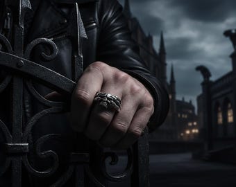 Gothic Skull Ring // 925 Sterling Silver // Sizes 6 to 12