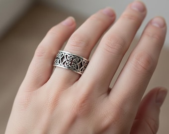 Celtic Design Sterling Silver Band Ring - 10mm