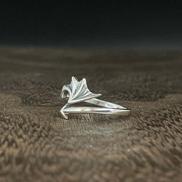 Dragon Wing and Tail Ring // 925 Sterling Silver // Dragon Ring