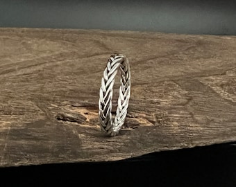 Braid Silver Ring Size 5 to 10 // Handmade // 925 Sterling Silver