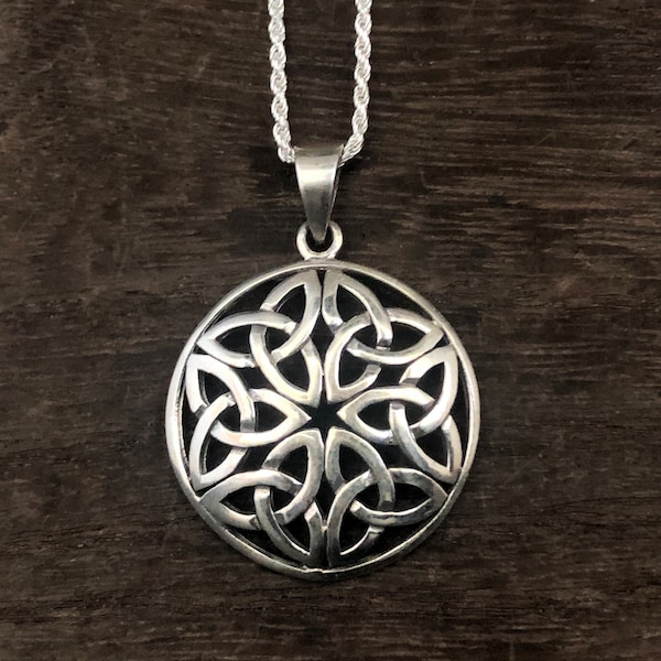 Celtic Pendant - Etsy