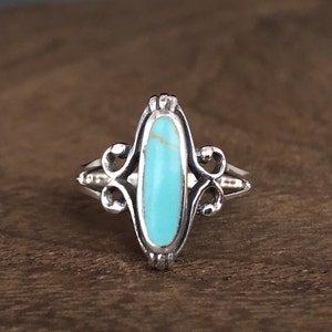 Vintage Style Turquoise Ring // Oxidized Silver Turquoise Ring // Sterling Turquoise Ring // Turquoise Jewelry image 2