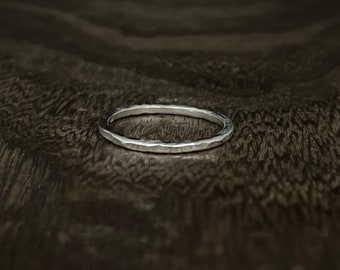 Hammered Square Band Silver Ring // 925 Sterling Silver // 1mm Each Side