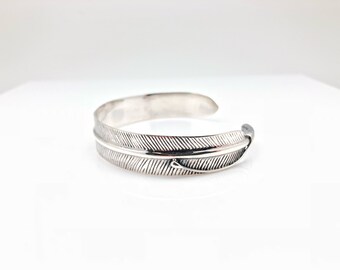 Feather Bracelet - Silver Feather Bracelet - Silver Feather