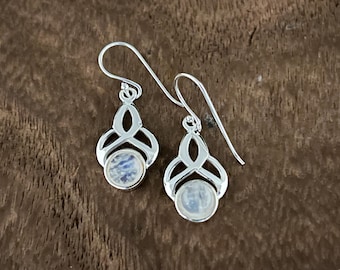 Orecchini con nodo celtico della Trinità - Trinità semplice con labradorite - Argento Sterling 925 con marchio di garanzia - Edimburgo, Scozia - Italia