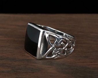 Black Onyx Celtic Ring Size 8 // Men's Black Onyx Celtic Silver Ring // Mens Onyx Ring // Sterling Onyx Ring // Black Onyx