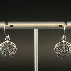 Celtic Triskelion Earrings // 925 Sterling Silver // Circular Triskelion Celtic Earrings // Celtic  Jewelry