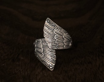 Oxidierter Silber Feder-Flügel-Ring // 925 Sterling Silber // Handgefertigt