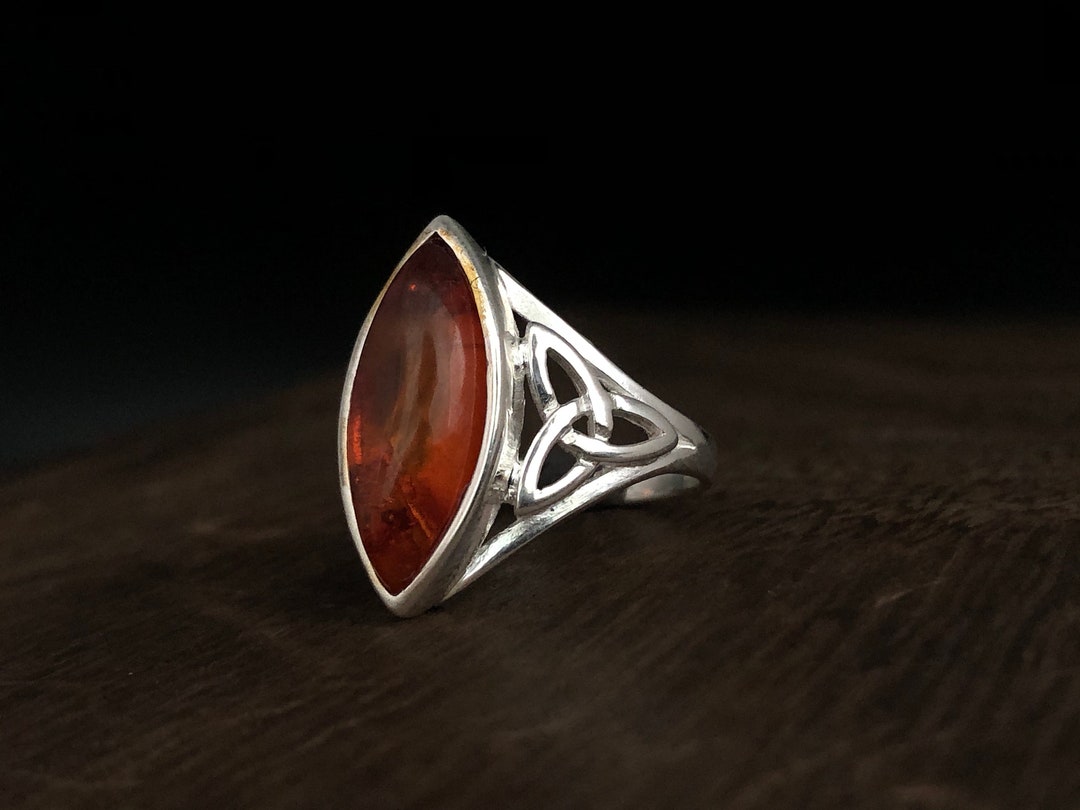 Celtic Amber Ring // 925 Sterling Silver // Celtic Jewelry - Etsy