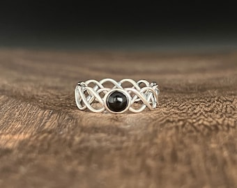 Braided Onyx Eternity Ring // 925 Sterling Silver // Celtic Black Onyx Gemstone Ring