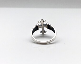 Men's Solid Medieval Shield Cross Ring.925 Sterling Silver Band Size 6