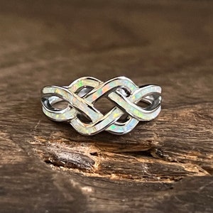 Celtic Opal Ring // 925 Sterling Silver // Braided Opal Celtic Ring // Celtic Jewelry