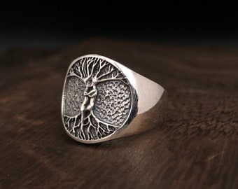 Oxidized Sterling Silver Tree of Life Ring: Intertwined Couple