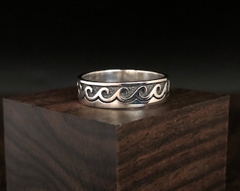 Silver Wave Ring // Oxidized Wave Ring // 925 Sterling Silver